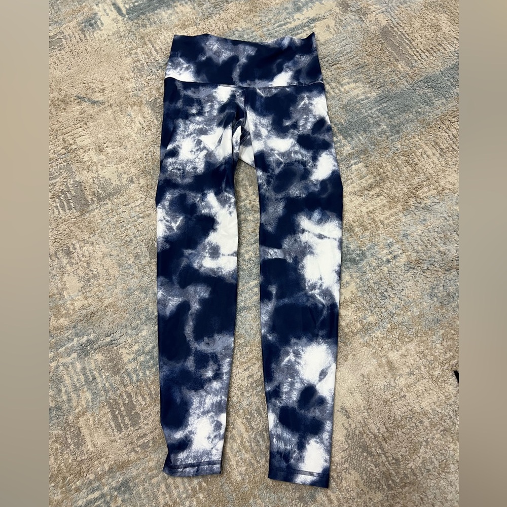 Old Navy Blue and White tie dye Active Leggings